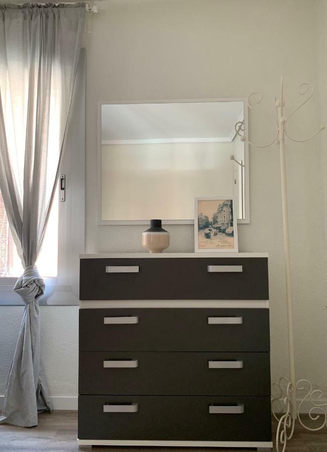 Slow Room Valencia Валенсія Екстер'єр фото